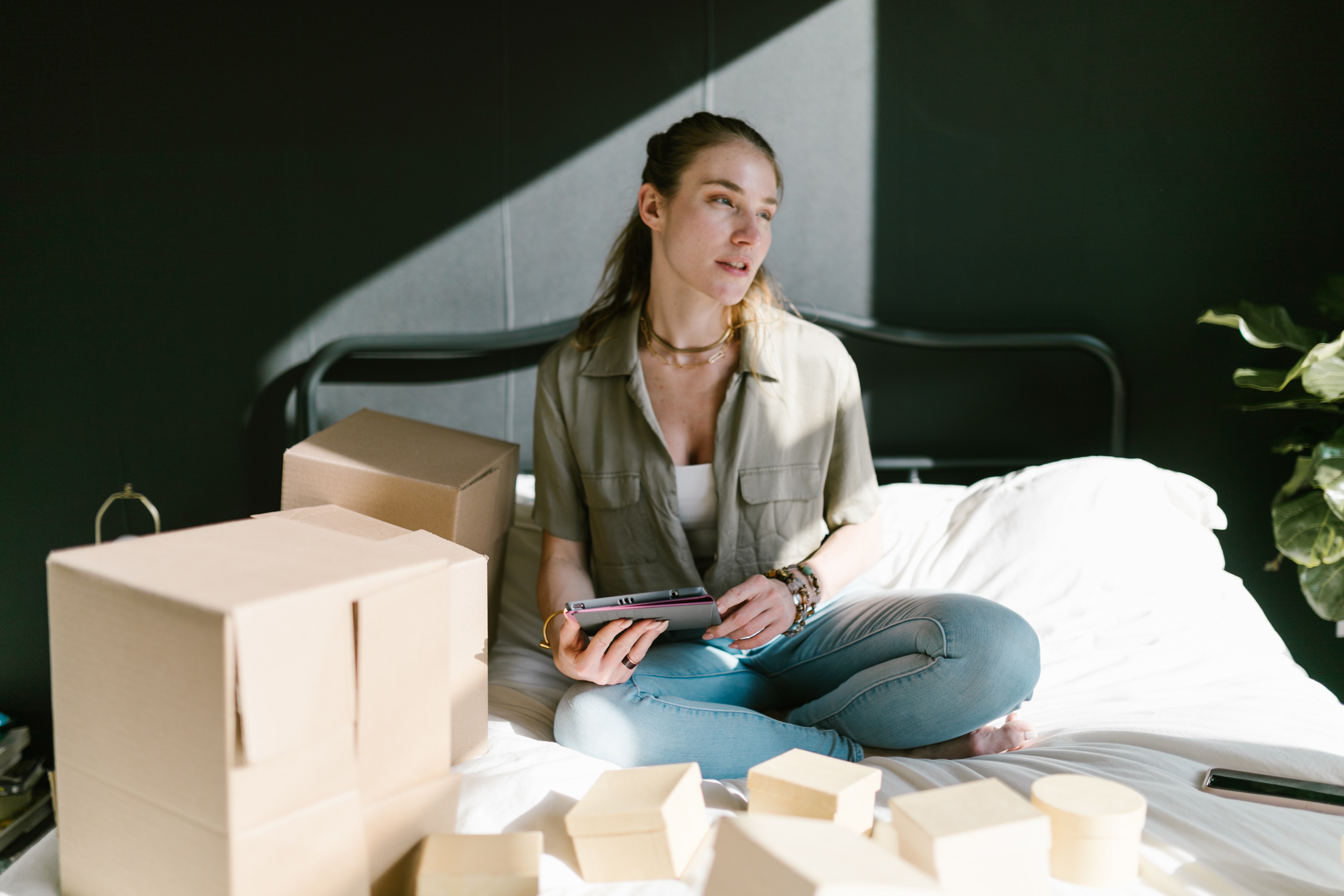 Sustainable E-commerce: Ethical Practices and Green Shipping.
